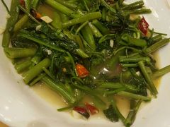 -乌镇那一年小院主题餐厅(甘泉西路店)