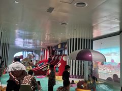 -涨巢·潮玩水疗局