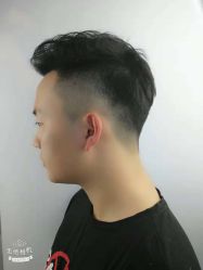 -茶发Salon·烫发染发理发