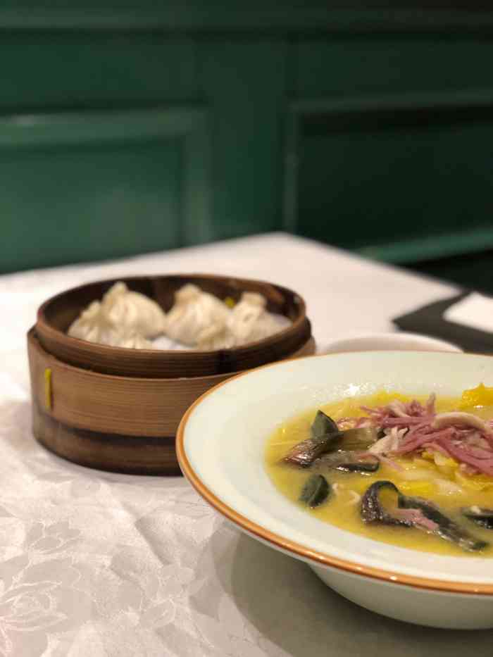 富春小笼愚园路店(愚园路店)