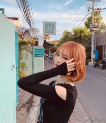 -时尚殿堂明星门店