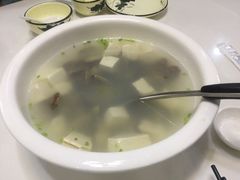 花蛤豆腐汤-鑫悦楼煎蟹·16年海鲜大排档