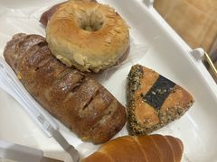 -小飞象面包公社(珠江路金鹰店)