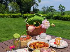 -七的湖·晚芳亭·阳澄湖农家菜·大闸蟹(莲花岛店)
