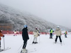 -太子岭滑雪场
