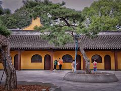 -龙华寺