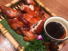 -老滇山寨•云南特色菜•地方菜•民族风情歌舞表演(金碧店)