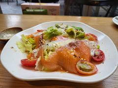 -HELLO 27 意面·沙拉·帕尼尼