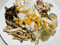 -山菌美食苑(振兴路店)