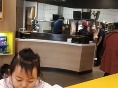 -麦当劳(燕顺路店)