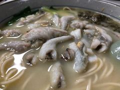 招牌黄鱼面-明呈黄鱼面馆(斜土路店)