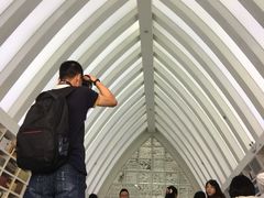 -钟书阁(松江泰晤士小镇店)