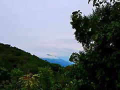 -鬼笑石后山停车场