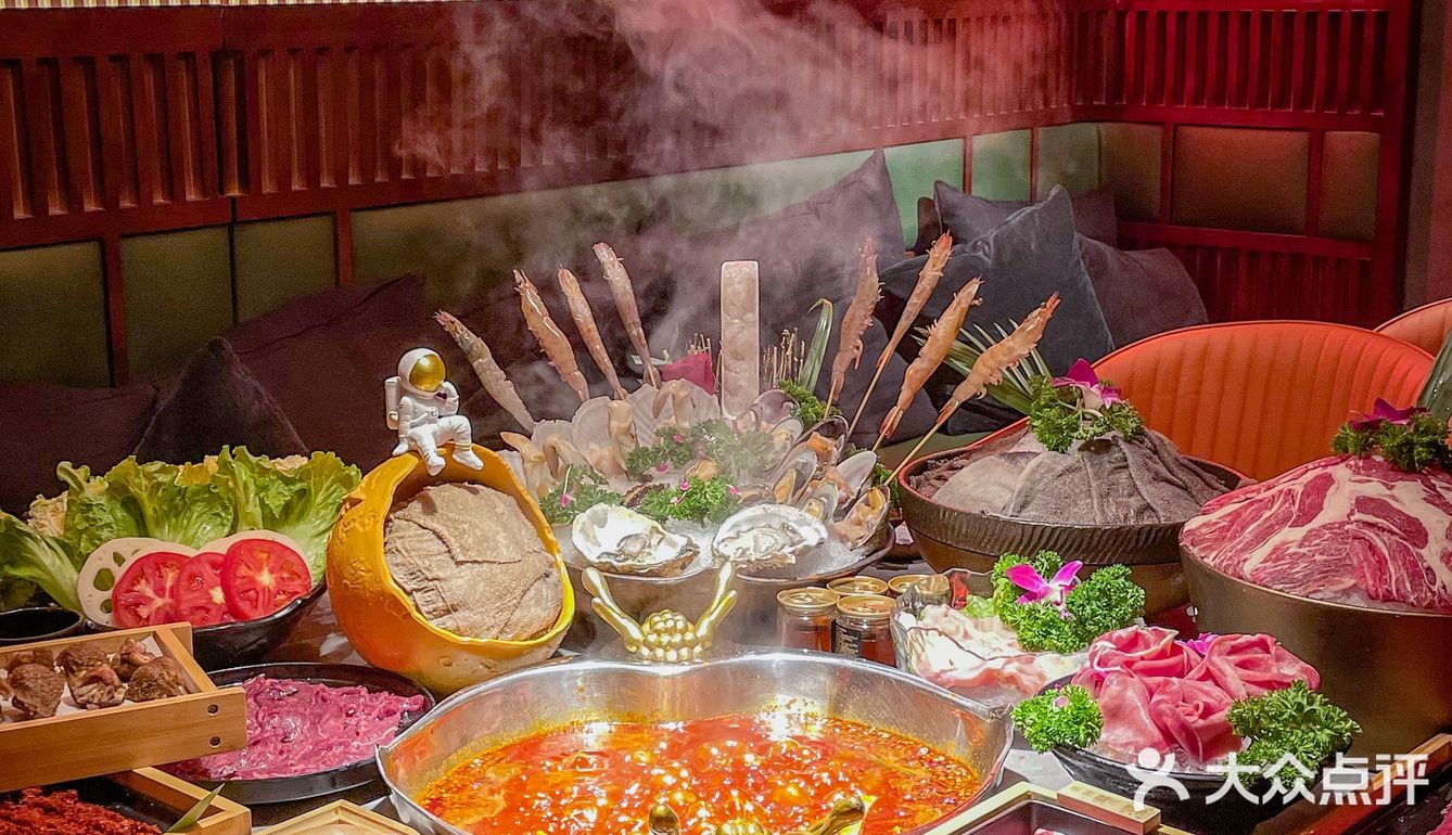 不愧是AB开的火锅店，连榨菜都这么清新脱俗！