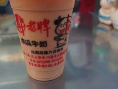 -六合夜市