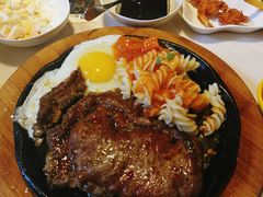 -豪客来牛排(中央花苑店)