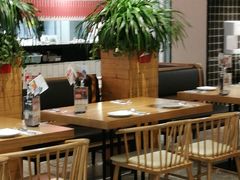 大堂-必胜客(百联又一城店)
