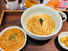 -蟹上黄·蟹黄面·江南糖水(人民广场店)