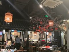 -卢大鲜鱼头捞饭(美利广场店)