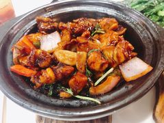 金不换三杯鸡煲-禄興記香港大排档(歌斐中心店)