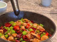 鹅卵石爆肥肠-老板恋上鱼(恒隆广场店)