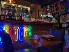 -SISTERS BAR RESTAURANT川意酒馆(嘉善老市H楼店)