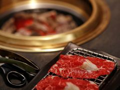 -铭牛烧肉·和牛海鲜自助(高新月牙湖店)