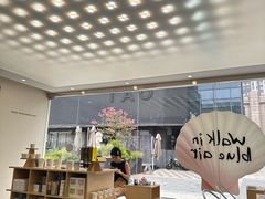-HUGS coffee(东区店)
