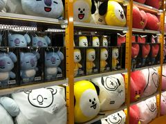 -line friends(明洞旗舰店)
