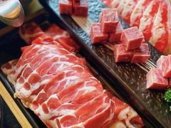 -湊湊火锅·茶憩(南京东路悦荟店)