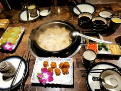 -同仁四季椰子鸡(海岸城天利店)