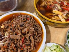 葱爆羊肉丝-野狗羊肉汤