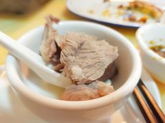 -华哥新鲜猪精品美食