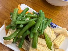 -穆芳阁兰州纯汤牛肉面(西安总店)