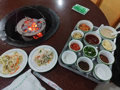 -朝伟清真铜瓢牛肉馆(三十年老·店)