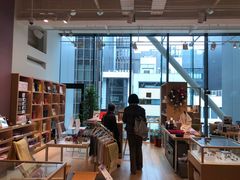 -伊东屋(本店)