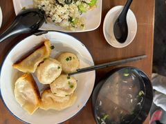 -舒蔡记生煎菜饭(云南中路店)