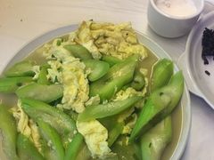 -天乐农家鱼头王(天目湖店)