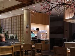 -蜜桃餐厅·伴山(湖滨商业街店)