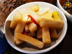 -龙巢盱眙龙虾·牛蛙·烧烤宵夜(八卦岭店)