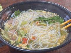 -周记蟹仔粉(侨港风情街店)