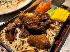 -穹六人间 people 6(岳阳路店)