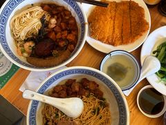 -沪西老弄堂面馆(定西路店)