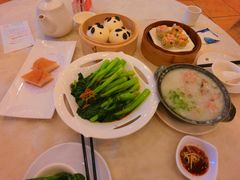 蟹黄鲜虾蒸烧麦-龙的酒楼·手工早茶·顺德菜(近良路店)