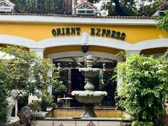 -火车头法国西餐厅