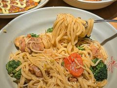 -Lia Cafe Bar Restaurant松山咖啡屋
