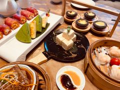 -红燕阁·精品琼菜·粤式早茶·囍宴(红燕堂酒店)