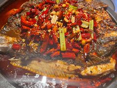巴沙鱼-鸣记脆皮烤鱼·海鲜烤鱼(三八广场店)