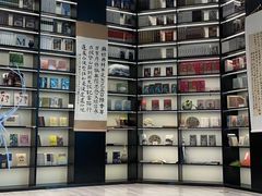 -光海书局(南京东路第一百货店)