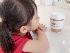 喝咖啡从娃娃抓起-Cafe on warm(丹霞店)